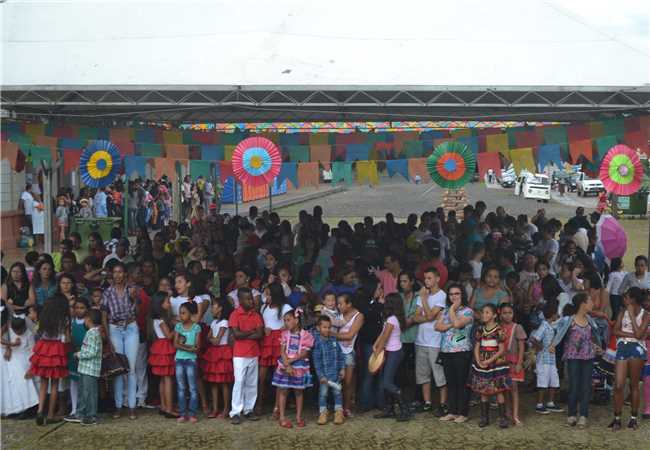 Festival Caipira promove confraterniza&#231;&#227;o escolar e tradi&#231;&#245;es juninas 